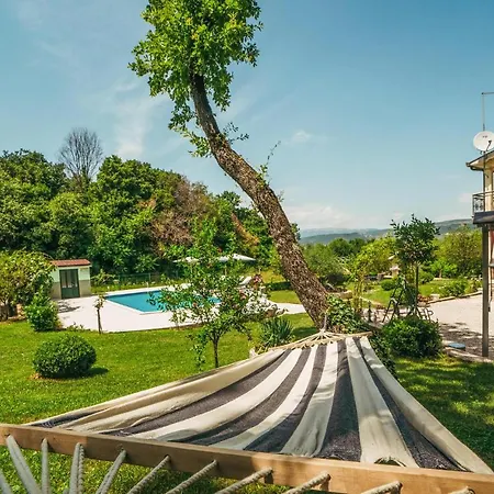 Beautiful Home In Grubine * Grubine